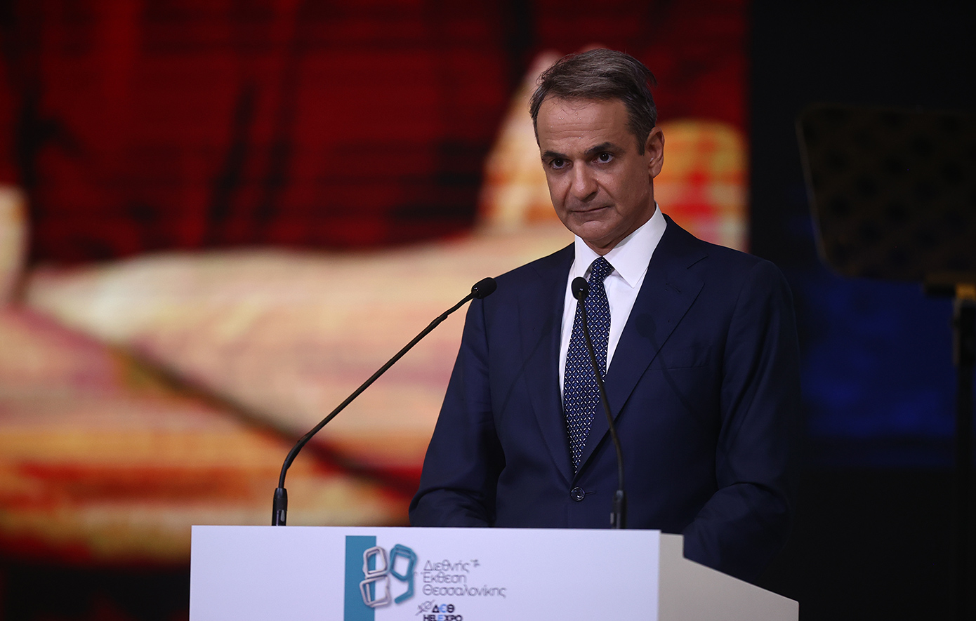 Μητσοτάκης:  Αναλυτικά οι μειώσεις των φορολογικών συντελεστών &#8211; Μεγαλύτερες μειώσεις για οικογένειες με παιδιά