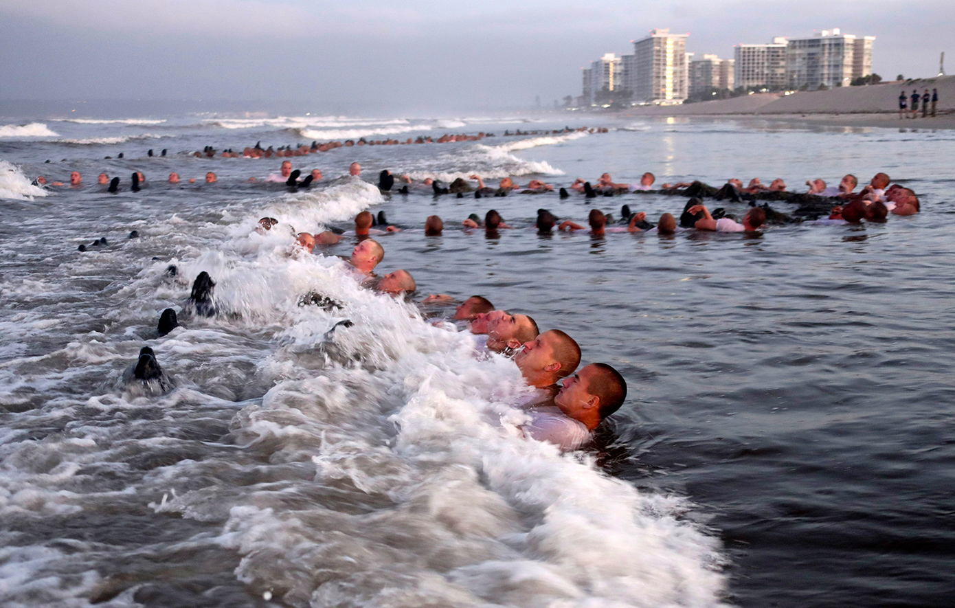 Νεκροί άμαχοι σε αποστολή των Navy Seals στη Βόρεια Κορέα – Σκοπός η καταγραφή συνομιλιών του Κιμ Γιονγκ Ουν