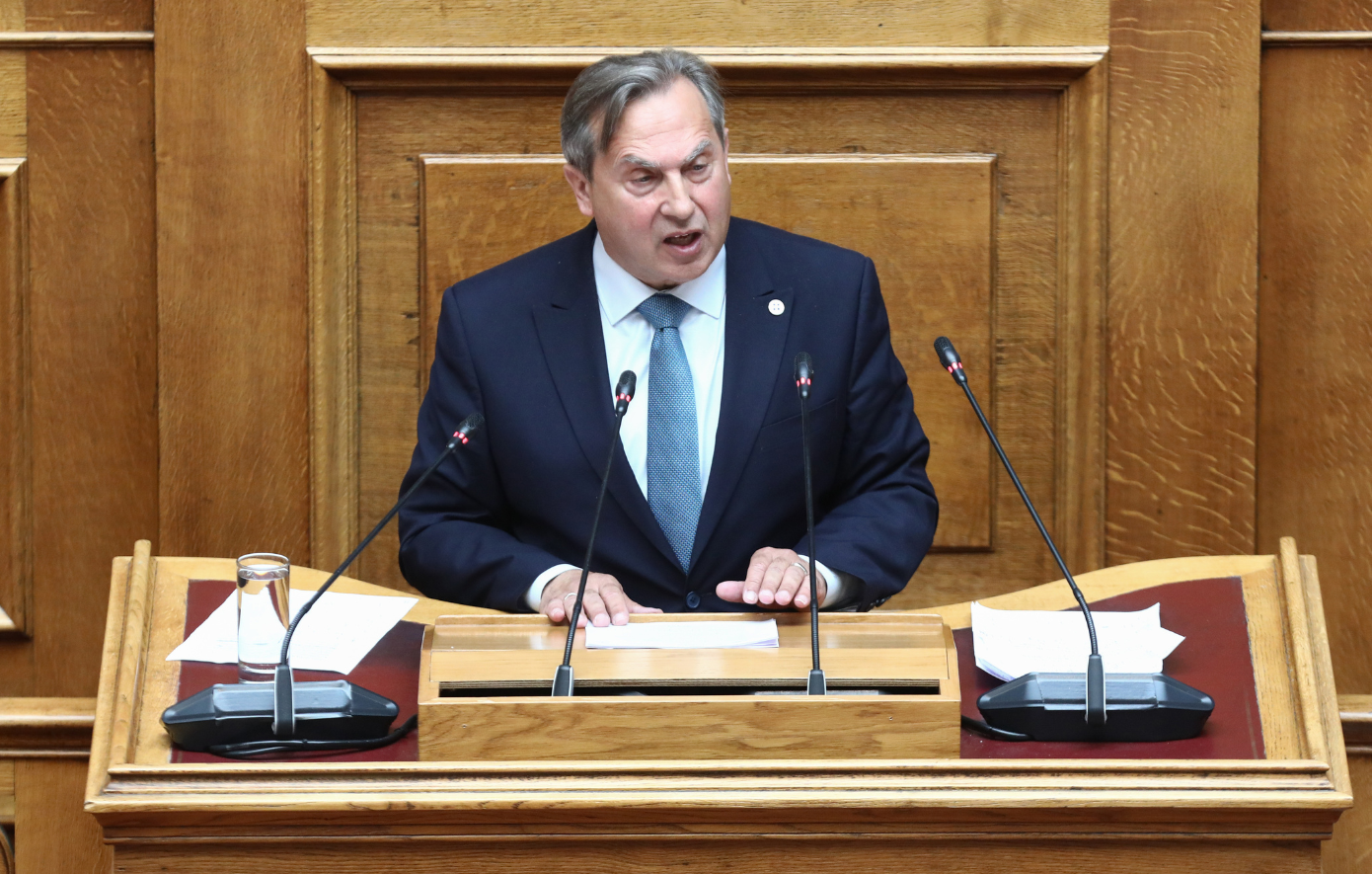 ΝΙΚΗ: Διέγραψε οριστικά από το μητρώο μελών τον βουλευτή Νίκο Βρεττό