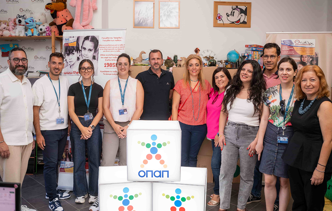 Ο ΟΠΑΠ γεμίζει τις σχολικές τσάντες με ελπίδα – Στηρίζει τα παιδιά πολύτεκνων οικογενειών του Οργανισμού