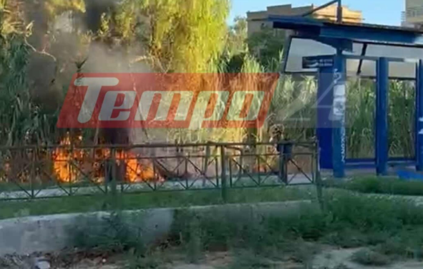 Συνελήφθη ύποπτος άνδρας για τη φωτιά κοντά στον Προαστιακό της Πάτρας &#8211; Διακόπηκαν τα δρομολόγια