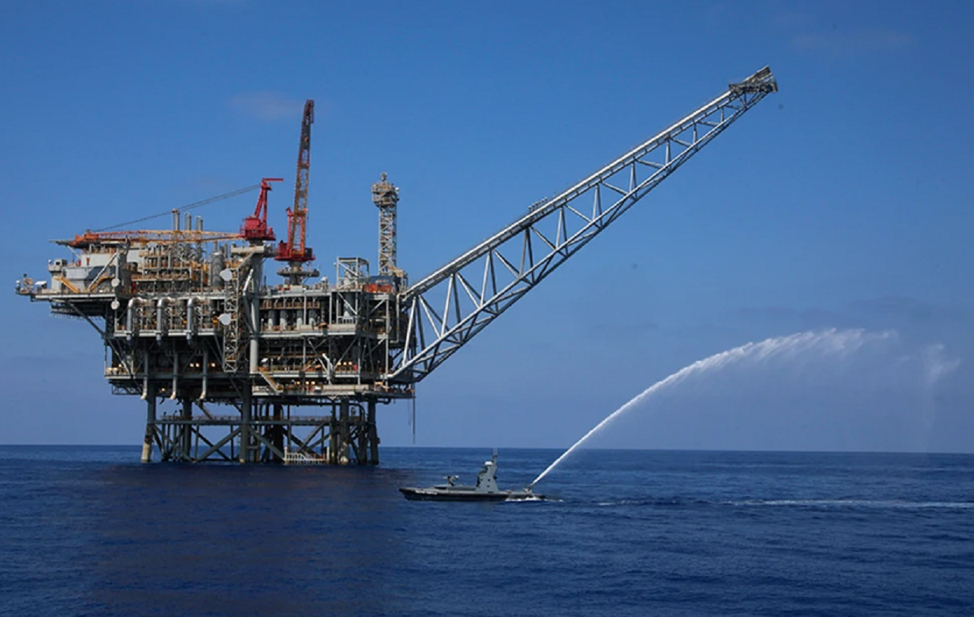 Chevron και Helleniq Energy κατέθεσαν προσφορά για τις περιοχές νότια της Κρήτης
