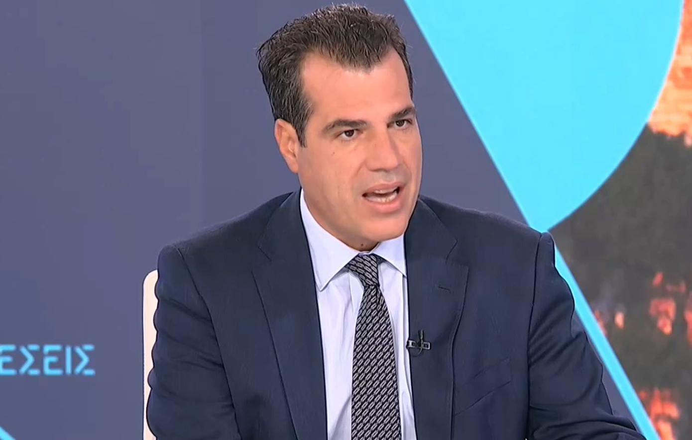 Πλεύρης: Τις επόμενες δύο ημέρες η Κρήτη θα αποσυμφορηθεί πλήρως από μετανάστες – Σήμερα θα φύγουν 600 άτομα