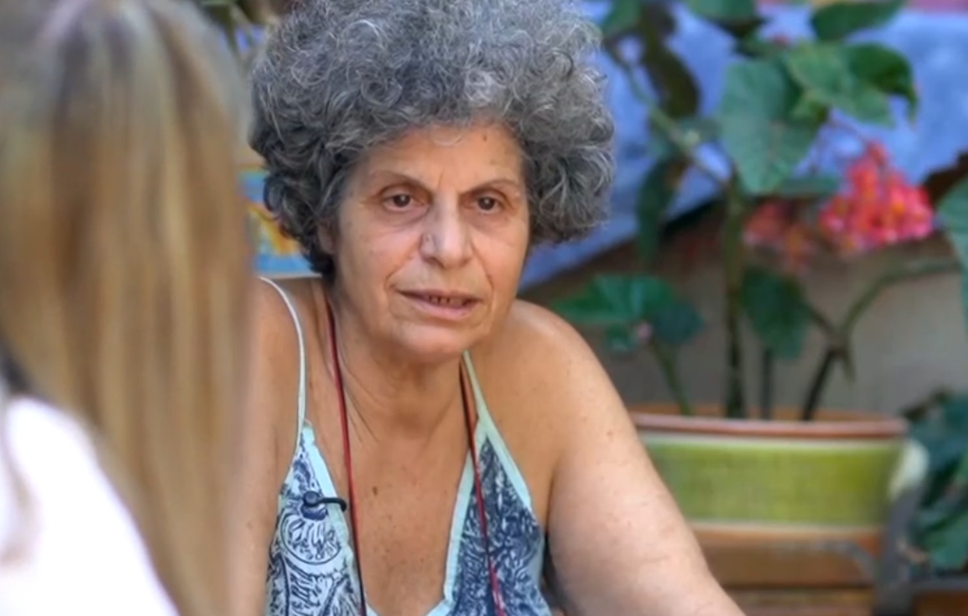 Μαργαρίτα Θεοδωράκη: Οι κακές γλώσσες αλλοίωσαν τη σχέση με τον πατέρα μου &#8211; Αγαπηθήκαμε ξανά όταν διάβασε το βιβλίο μου