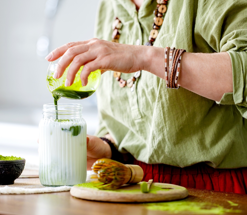 Τσάι matcha: 5 πιθανές παρενέργειες, αν πίνετε πάνω από 2 φλυτζάνια την ημέρα