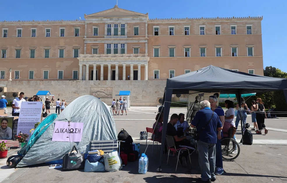 «Το ζήτημα της εκταφής του γιου του Πάνου Ρούτσι είναι βαθύτατα ανθρώπινο», λένε οι δικηγόροι