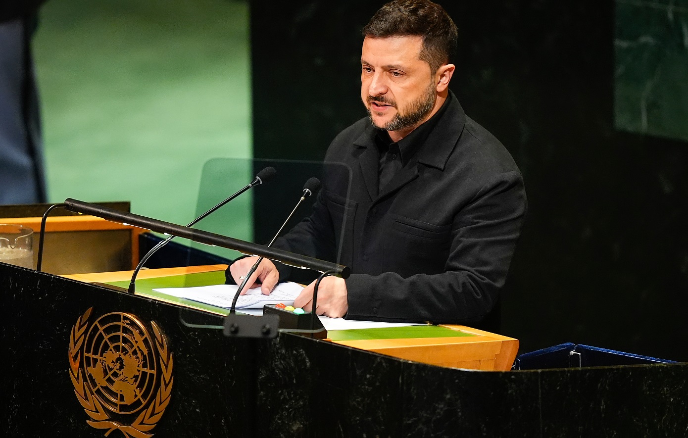 Ζελένσκι στον ΟΗΕ: Σταματήστε τον πόλεμο της Ρωσίας ή αντιμετωπίστε την καταστροφική κούρσα εξοπλισμών