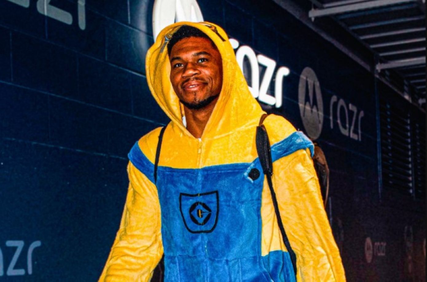 Η halloween εμφάνιση του Γιάννη Αντετοκούνμπο στον αγώνα τον Μπακς που έγινε viral – Δείτε το βίντεο