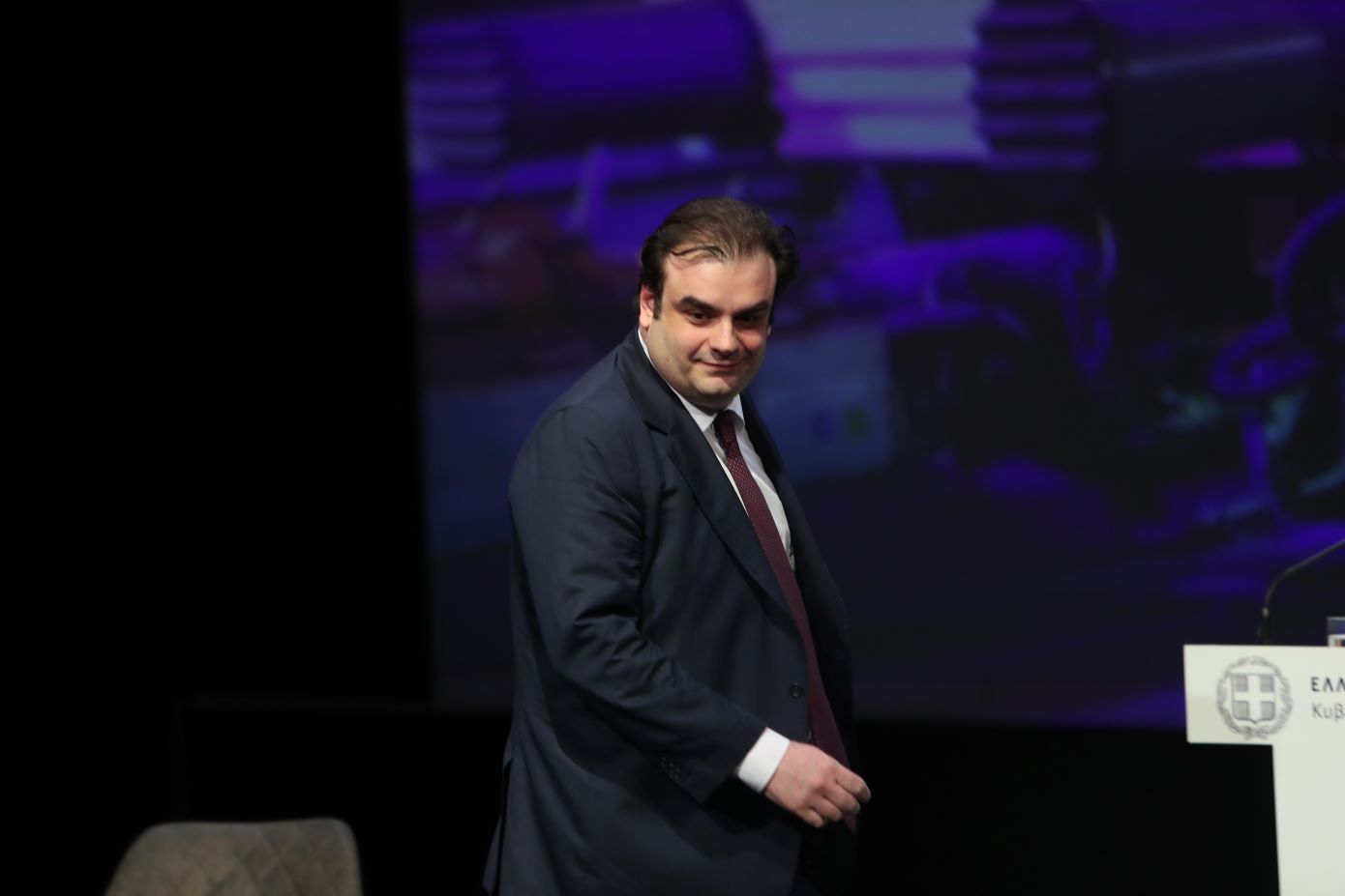 Πιερρακάκης: Κάτω από 140% το χρέος το 2026 &#8211; Νέες παρεμβάσεις στο Airbnb για περισσότερα σπίτια στη μακροχρόνια αγορά