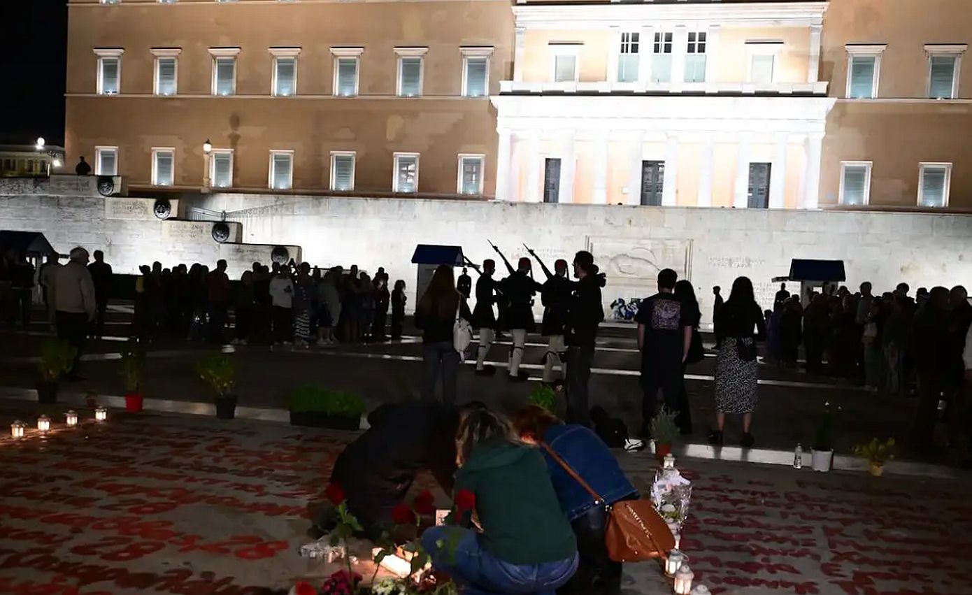 «Μην προκαλείτε» Οδηγίες προς την Ελληνική Αστυνομία για τις εκδηλώσεις μπροστά στον Άγνωστο Στρατιώτη