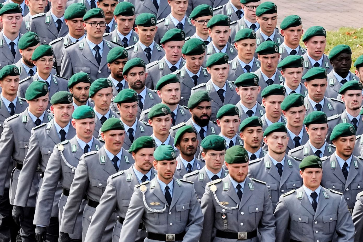 Έξι στους δέκα Γερμανούς τάσσονται κατά της επιστροφής της στρατιωτικής θητείας