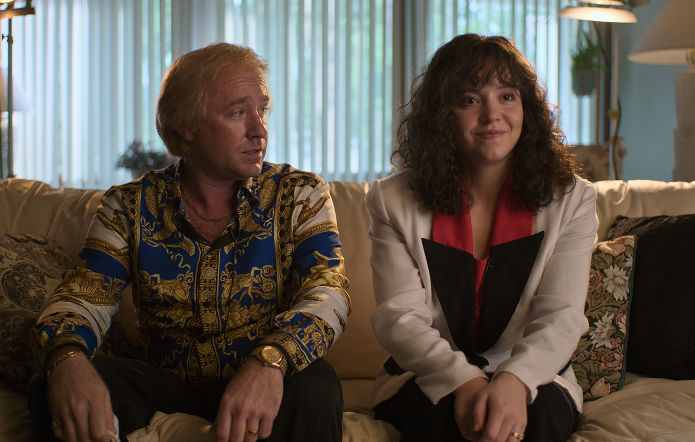 Αφηγείται την ιστορία της Κρίστι Μάρτιν, της πιο επιτυχημένης γυναίκας πυγμάχου των 90s. Αφηγείται την ιστορία της Κρίστι Μάρτιν, της πιο επιτυχημένης γυναίκας πυγμάχου των 90s.