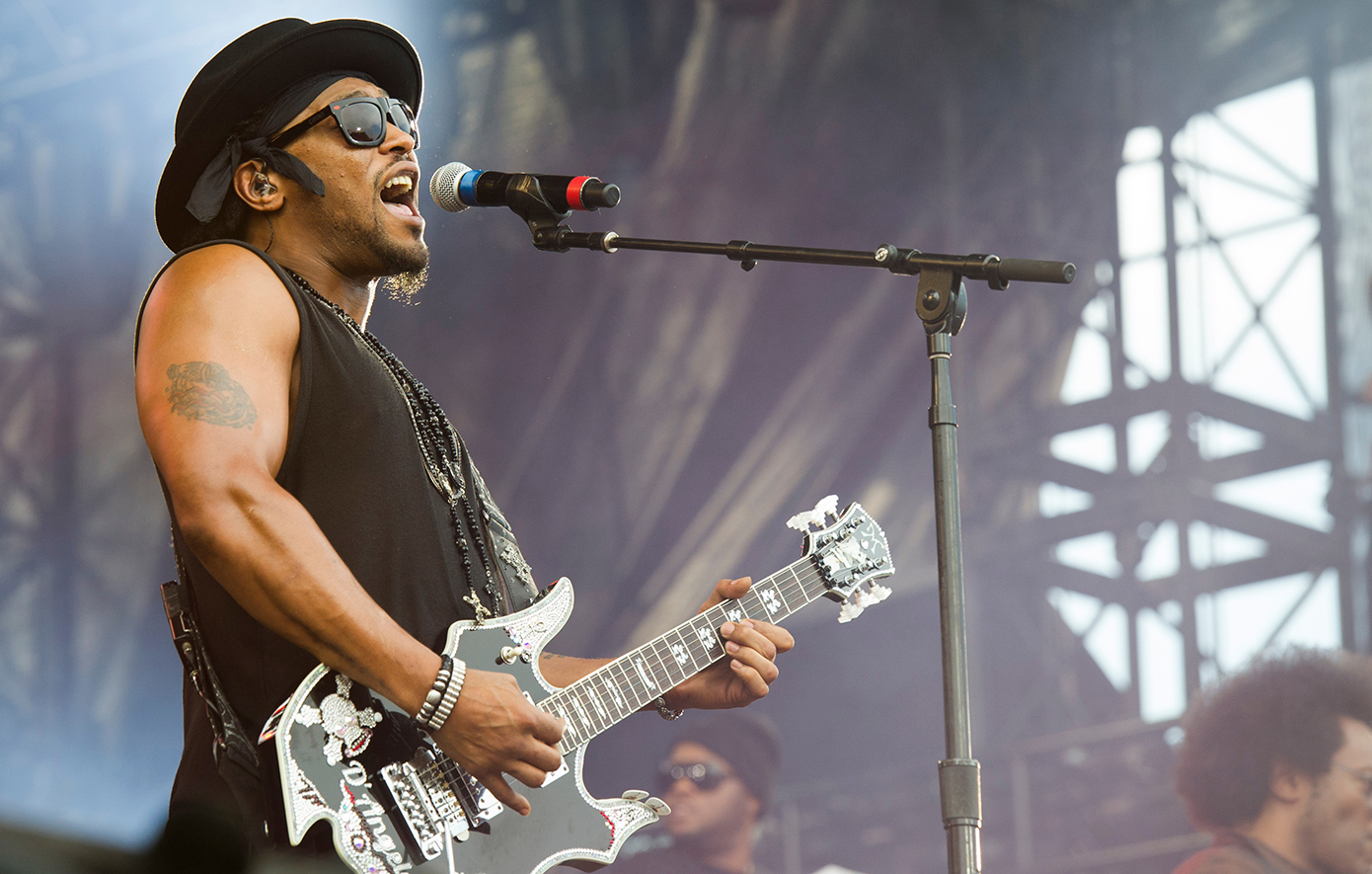 D&#8217;Angelo: Ο θρύλος της R&amp;B πέθανε στα 51 &#8211; Το συγκινητικό «αντίο» από αστέρες της μουσικής