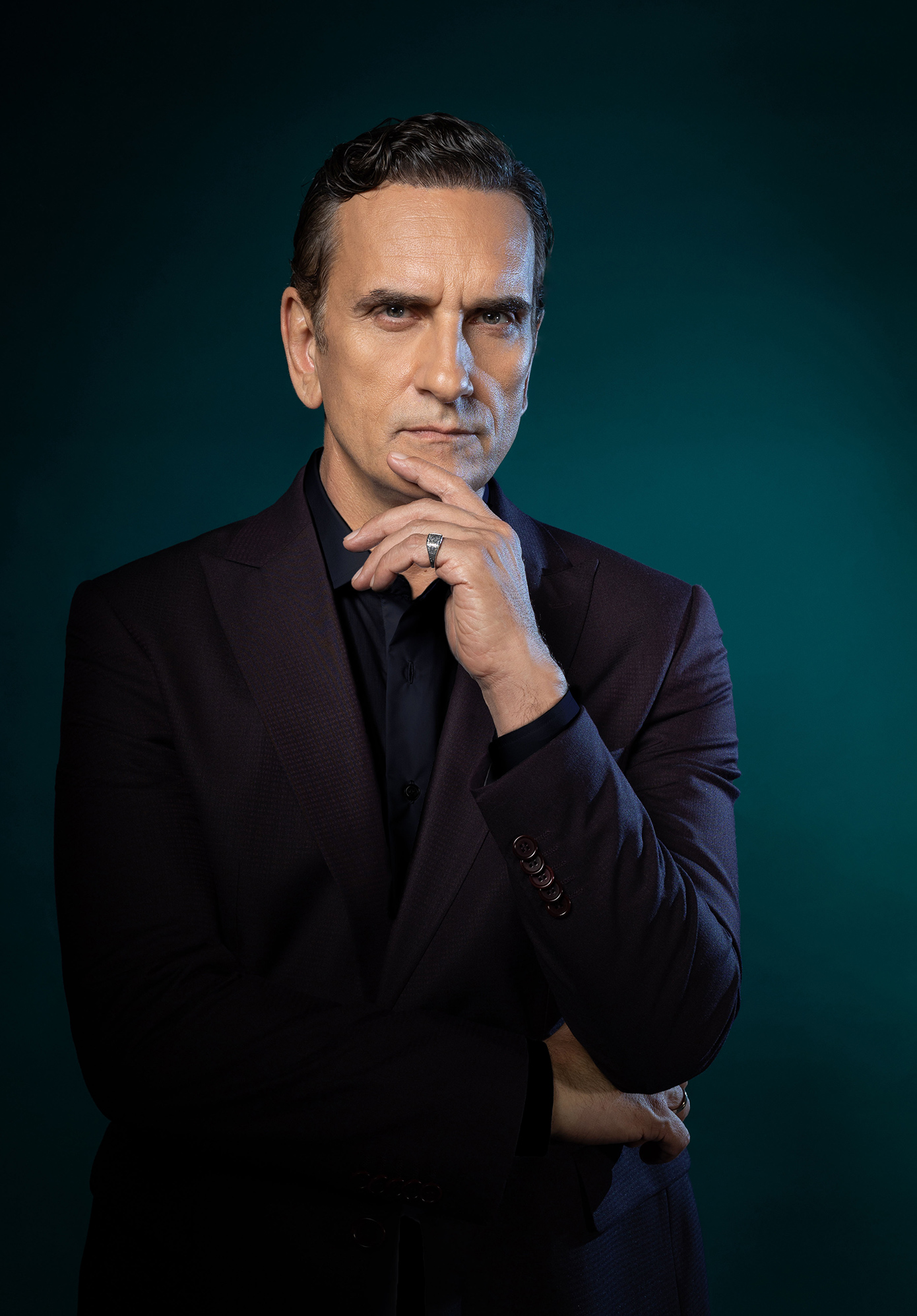 Ένας άμεμπτος δικαστής και ένα οδυνηρό δίλημμα… Μια εσωτερική πάλη ανάμεσα στο καθήκον και την πατρική αγάπη…