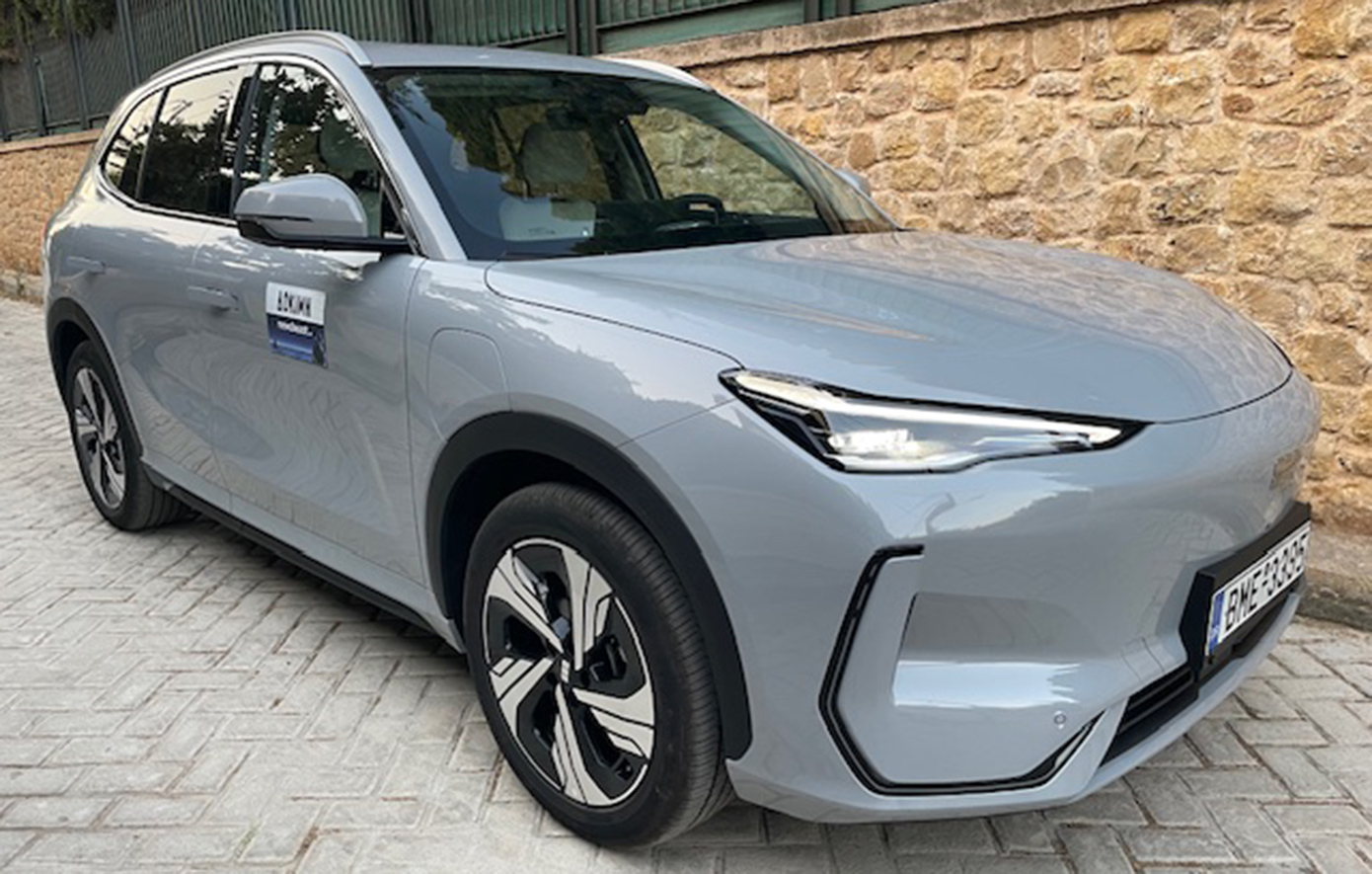 Οδηγούμε το Geely EX5 Tech