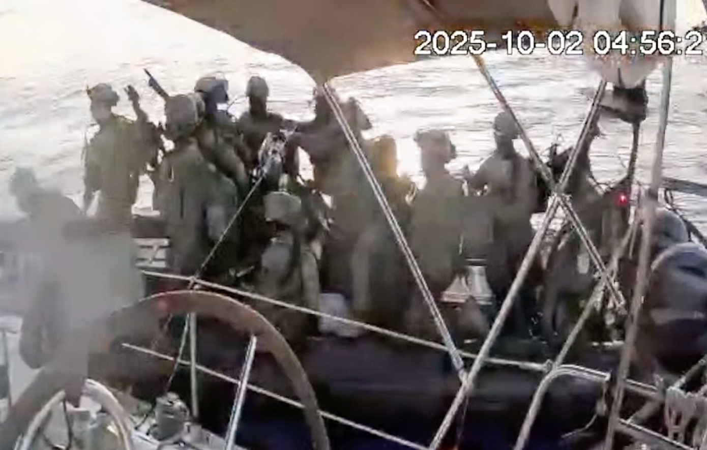 Global Sumud Flotilla: Περισσότεροι από 400 ακτιβιστές έχουν συλληφθεί και μεταφέρθηκαν στο Ασντόντ