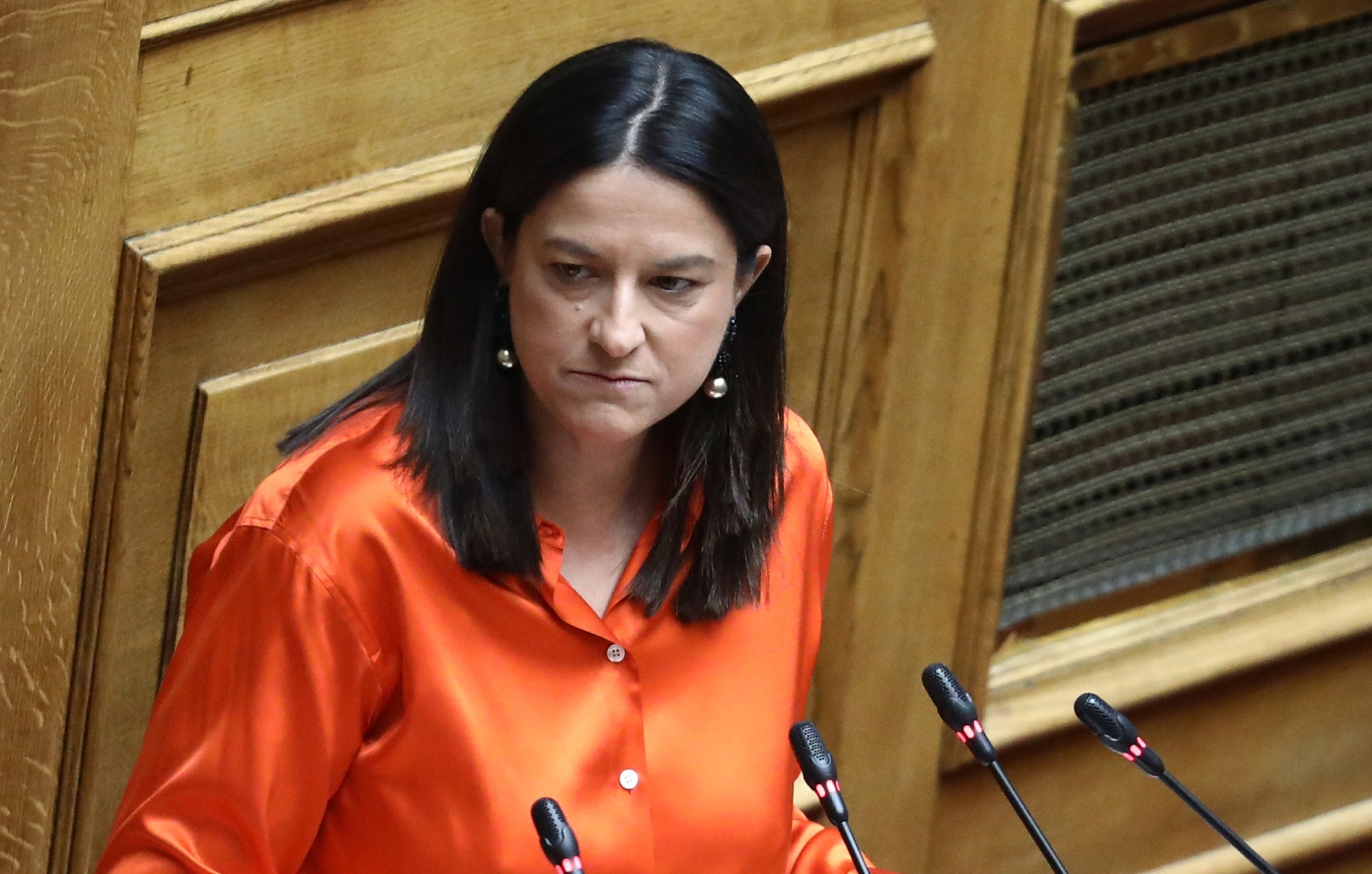 Κεραμέως: Με ευρεία πλειοψηφία υπερψηφίστηκαν τα μισά άρθρα του εργασιακού νομοσχεδίου, παρά τις μεγάλες κοινοβουλευτικές αντιδράσεις