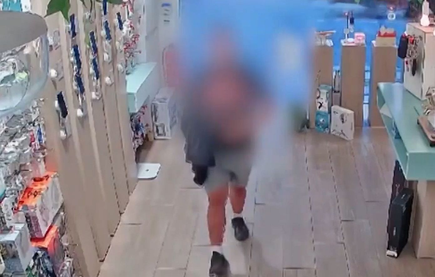 Χανιά: Απόπειρα κλοπής κουμπαρά για παιδιά με καρκίνο – Πολίτες απέτρεψαν τον δράστη και τον συνεργό του