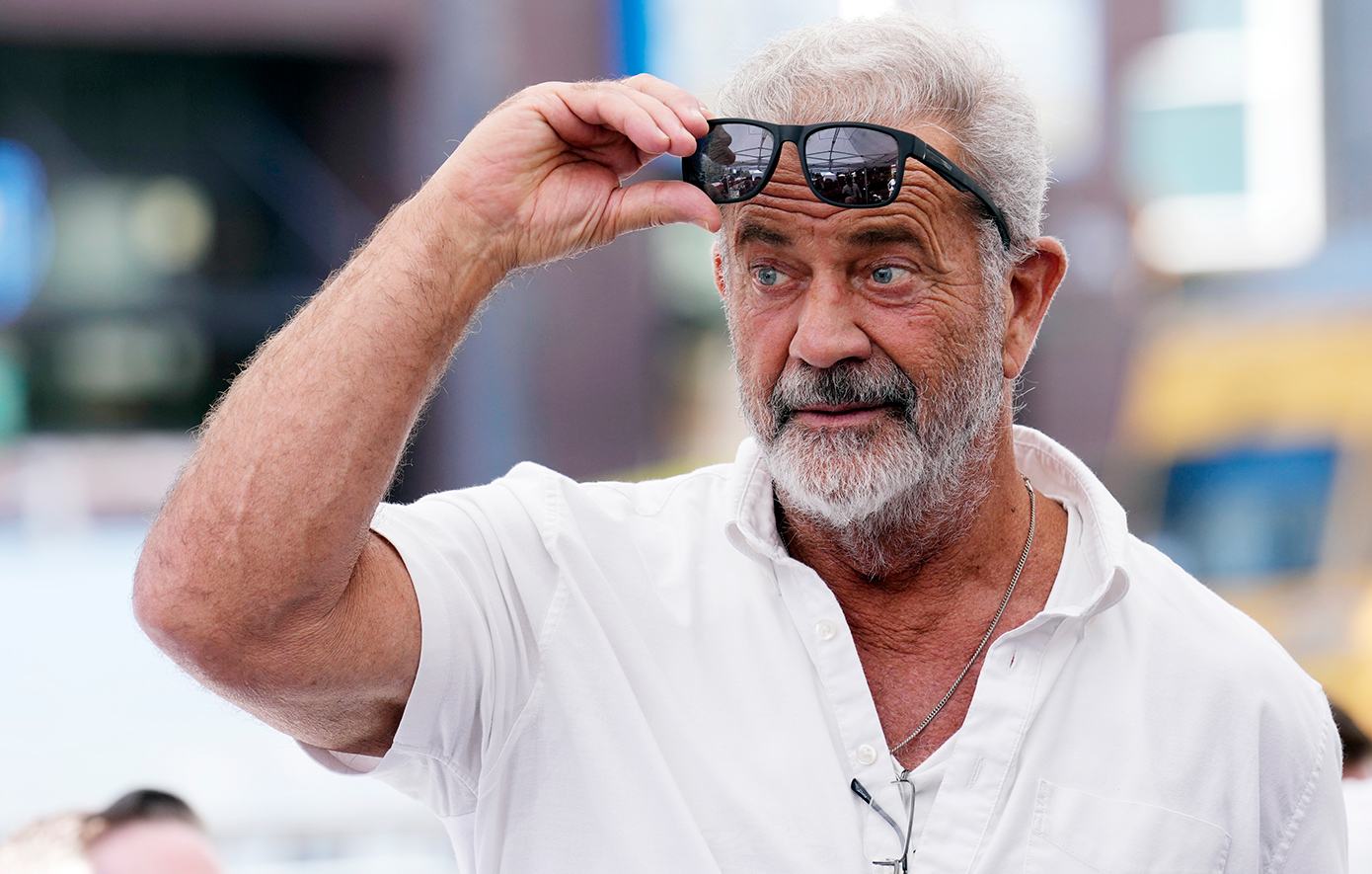 «Coyote»: Ο Μελ Γκίμπσον επιστρέφει στη δράση με τη Ρενάτα Νότνι και τον Εσάι Μοράλες