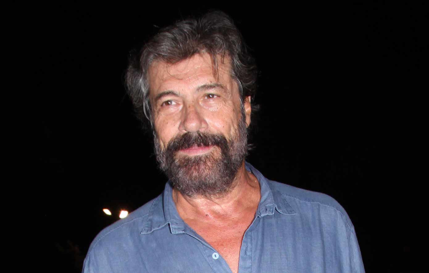 Νίκος Βερλέκης: «Σκηνοθέτες μύριζαν τους ηθοποιούς για να δουν αν βρωμάνε – Ο Κώστας Βουτσάς είχε παρέμβει»