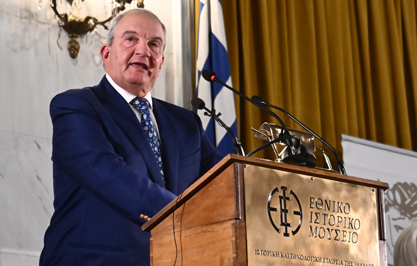 Καραμανλής: «Όταν μεγάλο τμήμα της κοινωνίας πιστεύει ότι οι θεσμοί χειραγωγούνται, τότε έχουμε κρίση»
