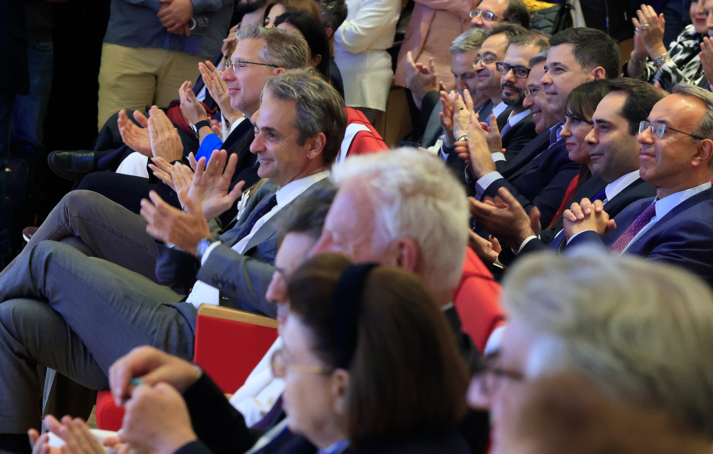 Η παρουσίαση του βιβλίου του Αλέξη Πατέλη για τη «μεγάλη επιστροφή» της Ελλάδας