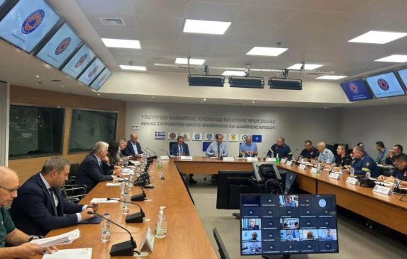 Οι πέντε άξονες για τη σωστή προετοιμασία ενόψει χειμερινής περιόδου &#8211; Ευρεία σύσκεψη στο υπουργείο Κλιματικής Κρίσης και Πολιτικής Προστασίας