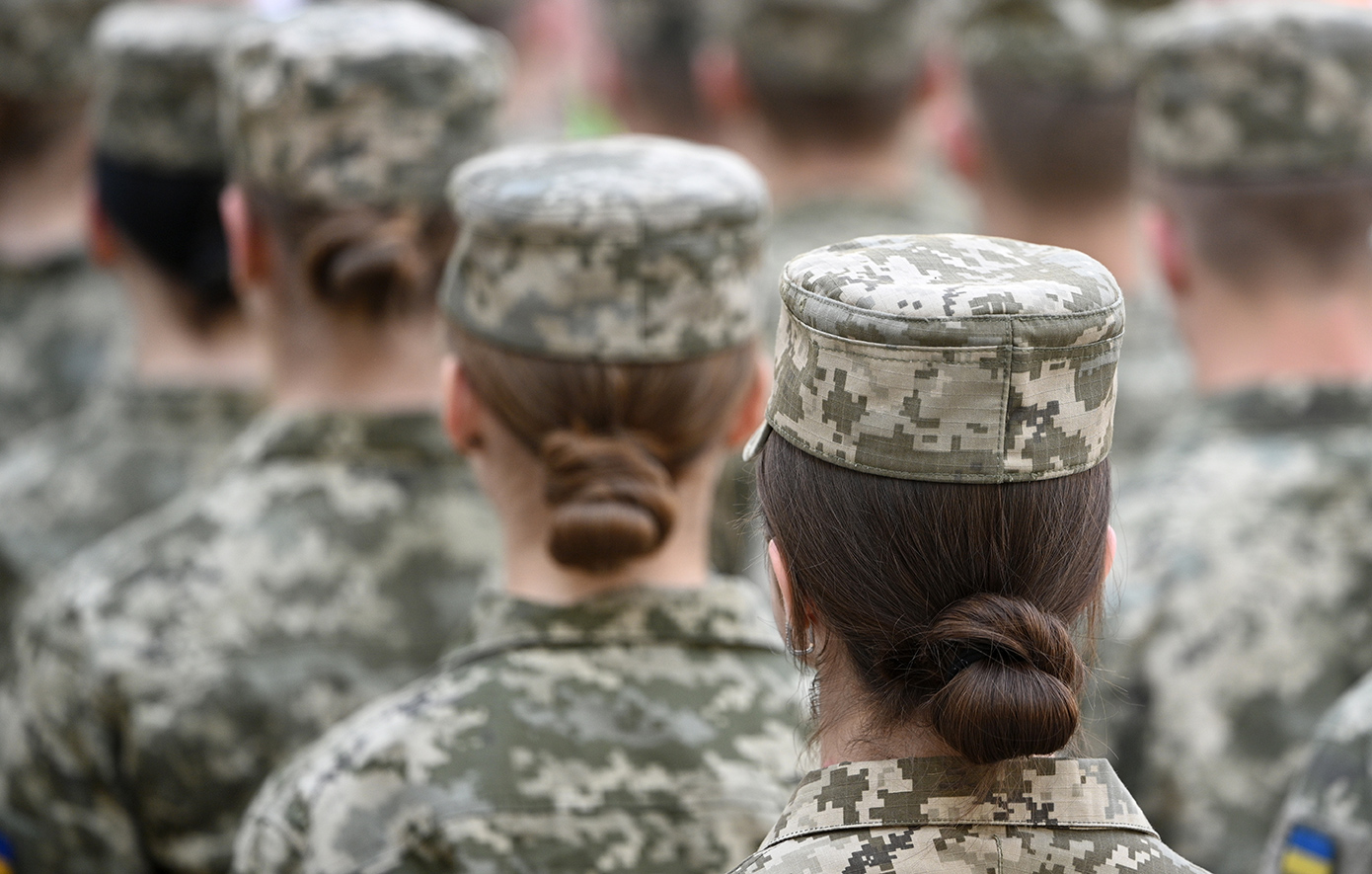 Έκτακτες κρίσεις στις Ένοπλες Δυνάμεις &#8211; Ποιοι αξιωματικοί παρέμειναν στις θέσεις τους