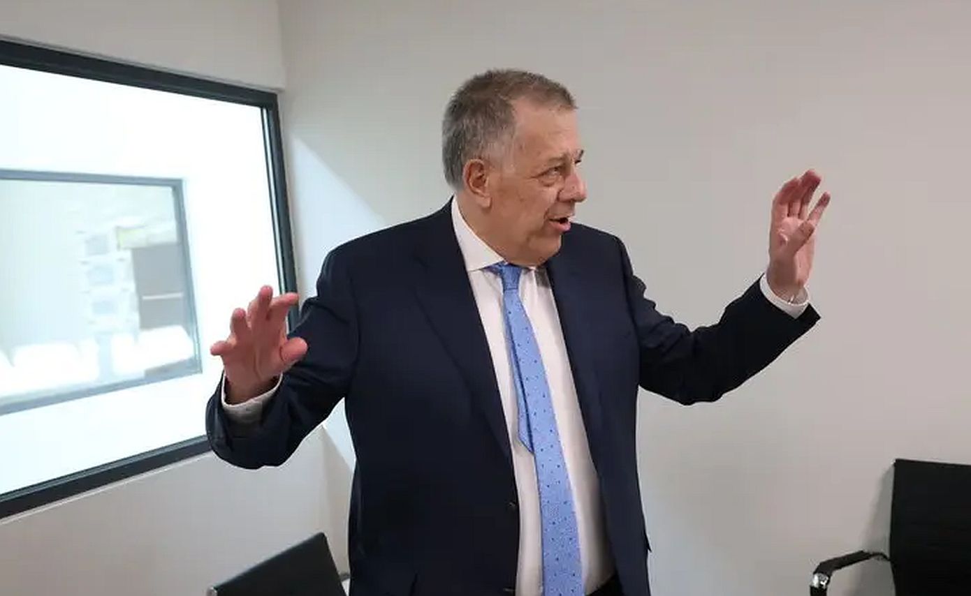 Με σύσκεψη στην Περιφέρεια Κρήτης ολοκλήρωσε τη διήμερη επίσκεψη του στην Κρήτη ο Νίκος Ταχιάος 