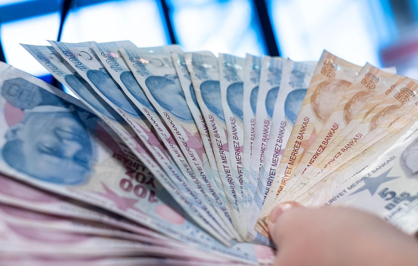 Νέο αρνητικό ρεκόρ για την τουρκική λίρα &#8211; Υποχώρησε σε ιστορικό χαμηλό