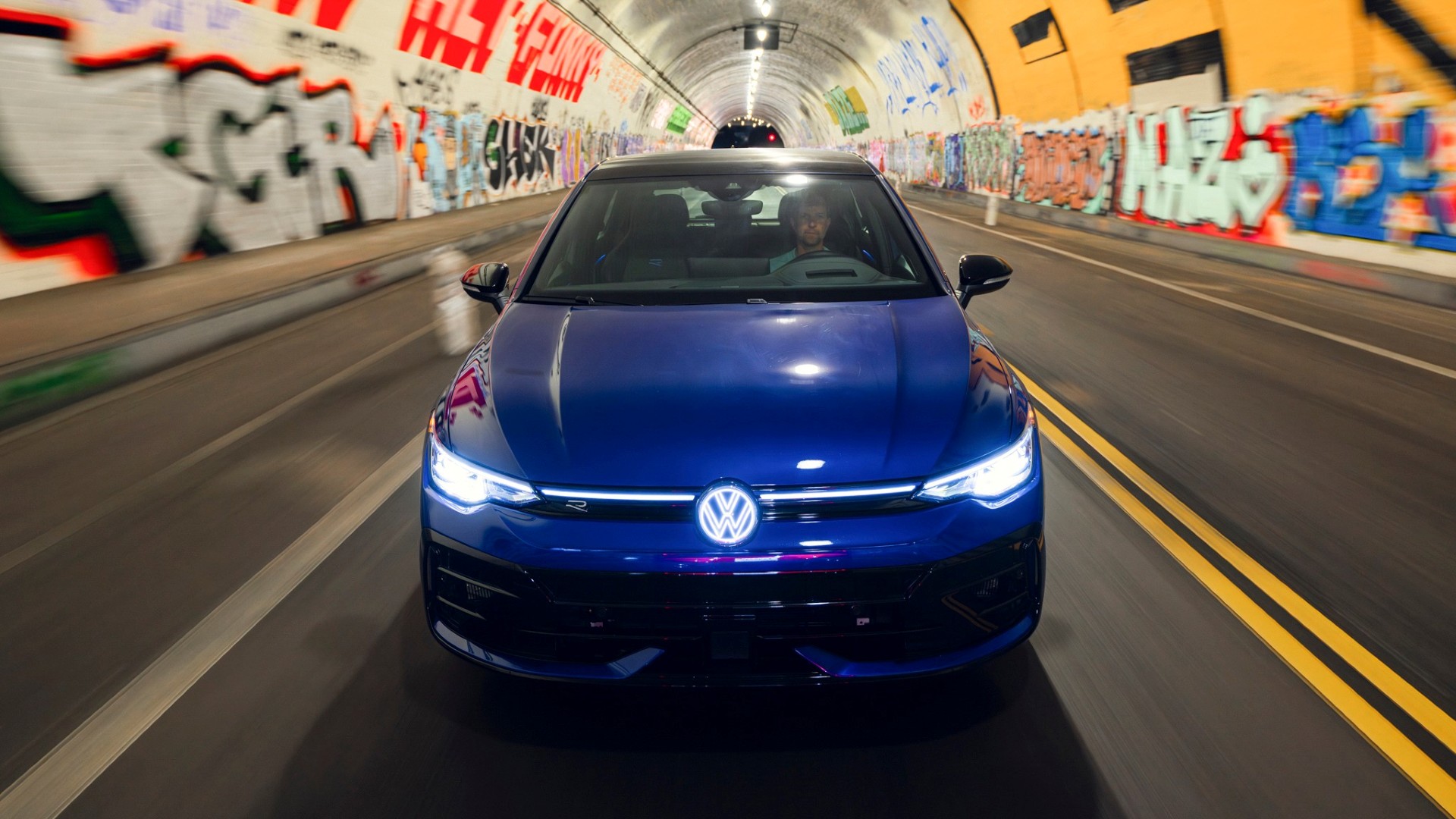 Σημαντική διάκριση για τα νέα Volkswagen Golf GTI και Golf R