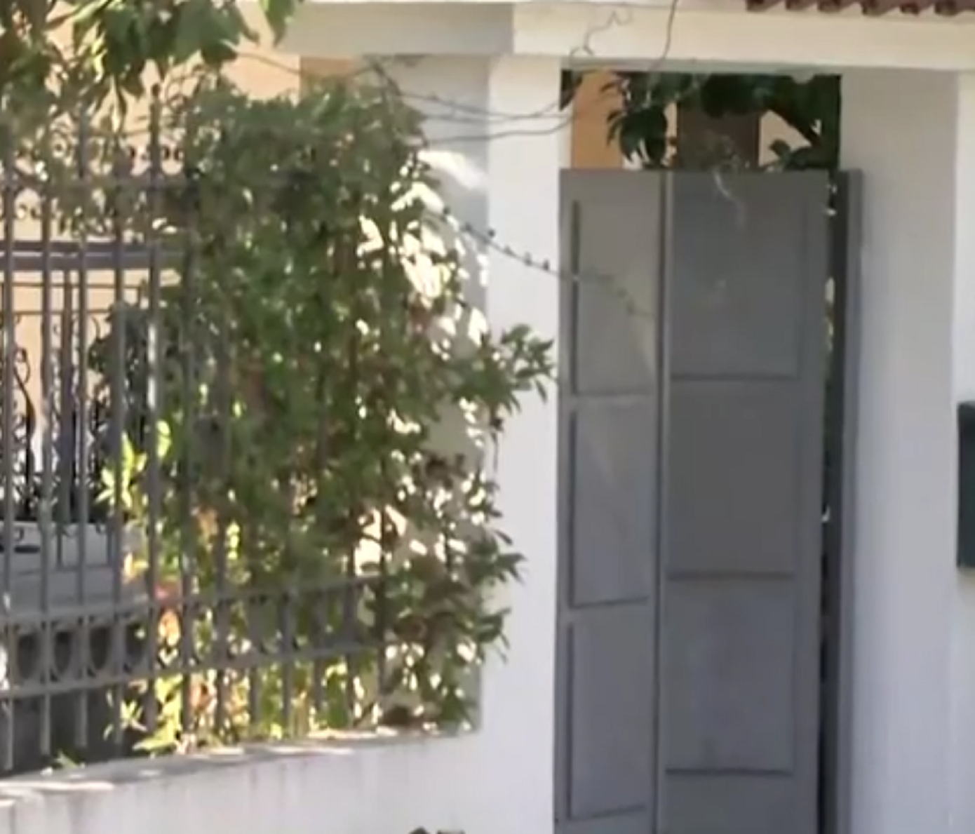 «Θα μας σκότωναν για δύο νοίκια, είχαν μαχαίρι» &#8211; Συγκλονίζουν οι περιγραφές των θυμάτων από την άγρια επίθεση στην Άνοιξη