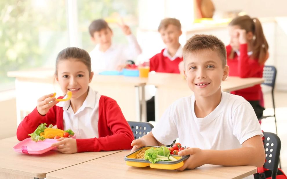 Διατροφή και σχολείο: Τι πρέπει να τρώνε τα παιδιά για ενέργεια και συγκέντρωση
