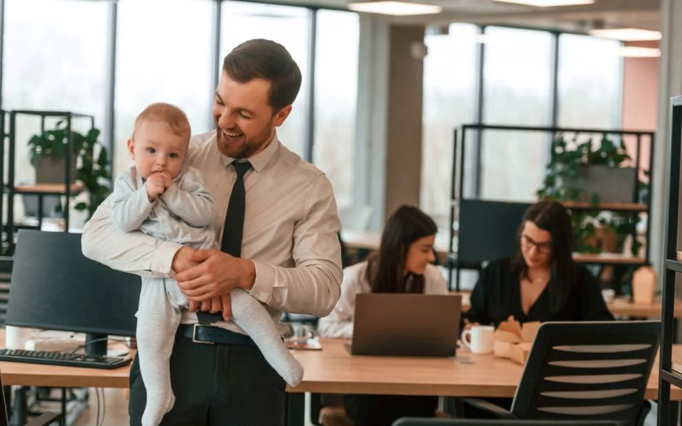 Τι δεν θα σου πει ποτέ ένας εργαζόμενος μπαμπάς, αλλά πρέπει να το ξέρεις