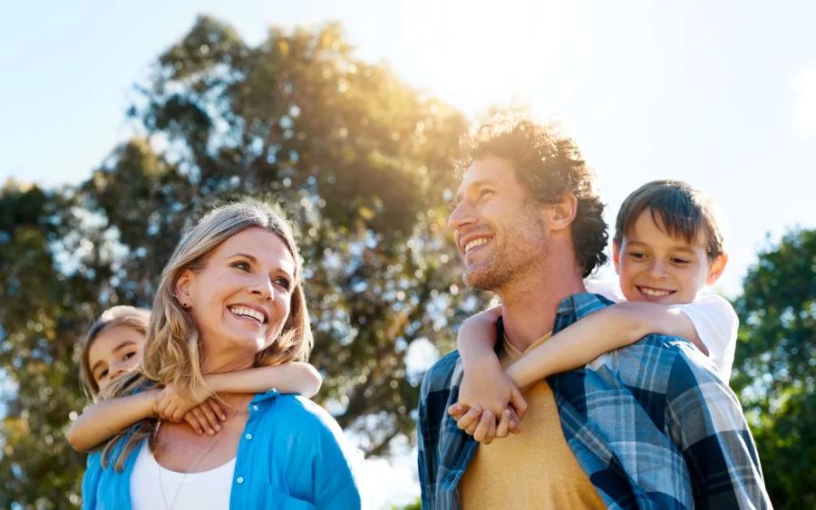 Μεγαλώνοντας με κυκλοθυμικούς γονείς: Τι μαθαίνει το παιδί και τι αποτύπωμα αφήνει