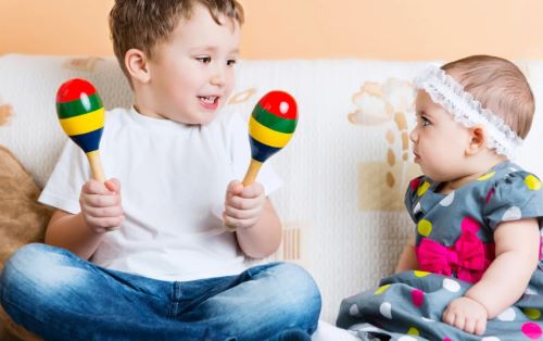 «Όσα λάτρευα ως παιδί τώρα με κάνουν να φεύγω τρέχοντας ως μαμά»