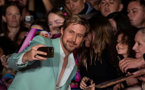 Ο έρωτας στα χρόνια του ΑΙ: «Σχέσεις» με bots-celebrities &#8211; Aπό τον Ράιαν Γκόσλινγκ μέχρι τη «Wednesday»