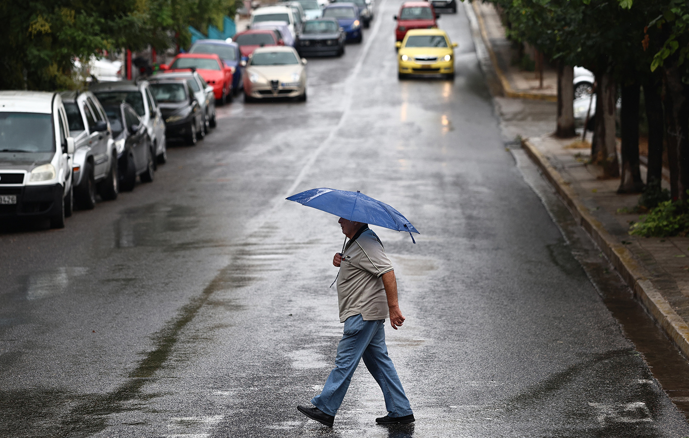 Άστατος καιρός σε όλη τη χώρα: Βροχές και τοπικές καταιγίδες τις επόμενες μέρες &#8211; Νεφώσεις και πτώση θερμοκρασίας στα νότια