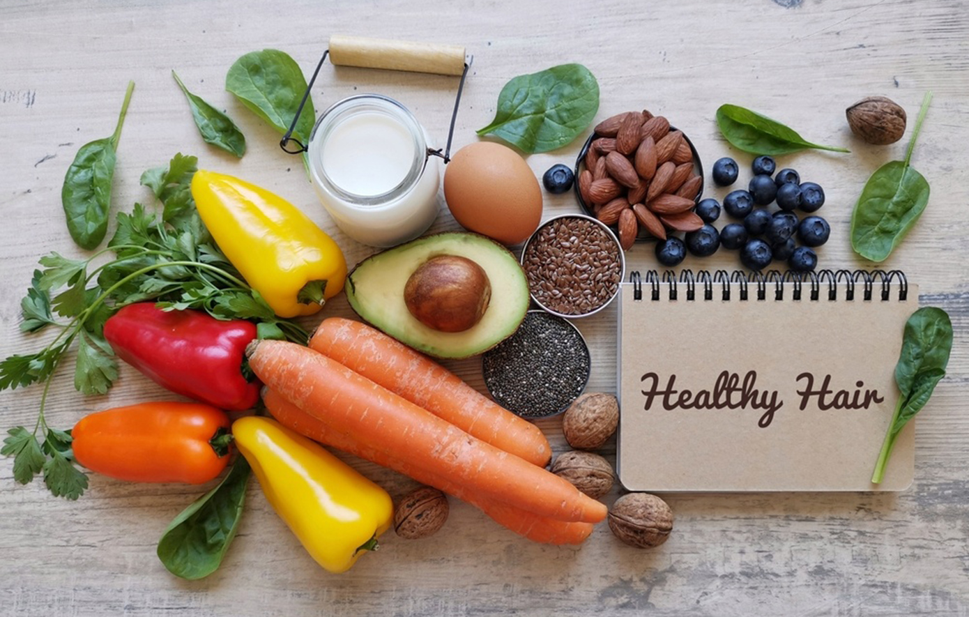 Η διατροφή που θρέφει τα μαλλιά – Τι να τρώτε για λιγότερη τριχόπτωση