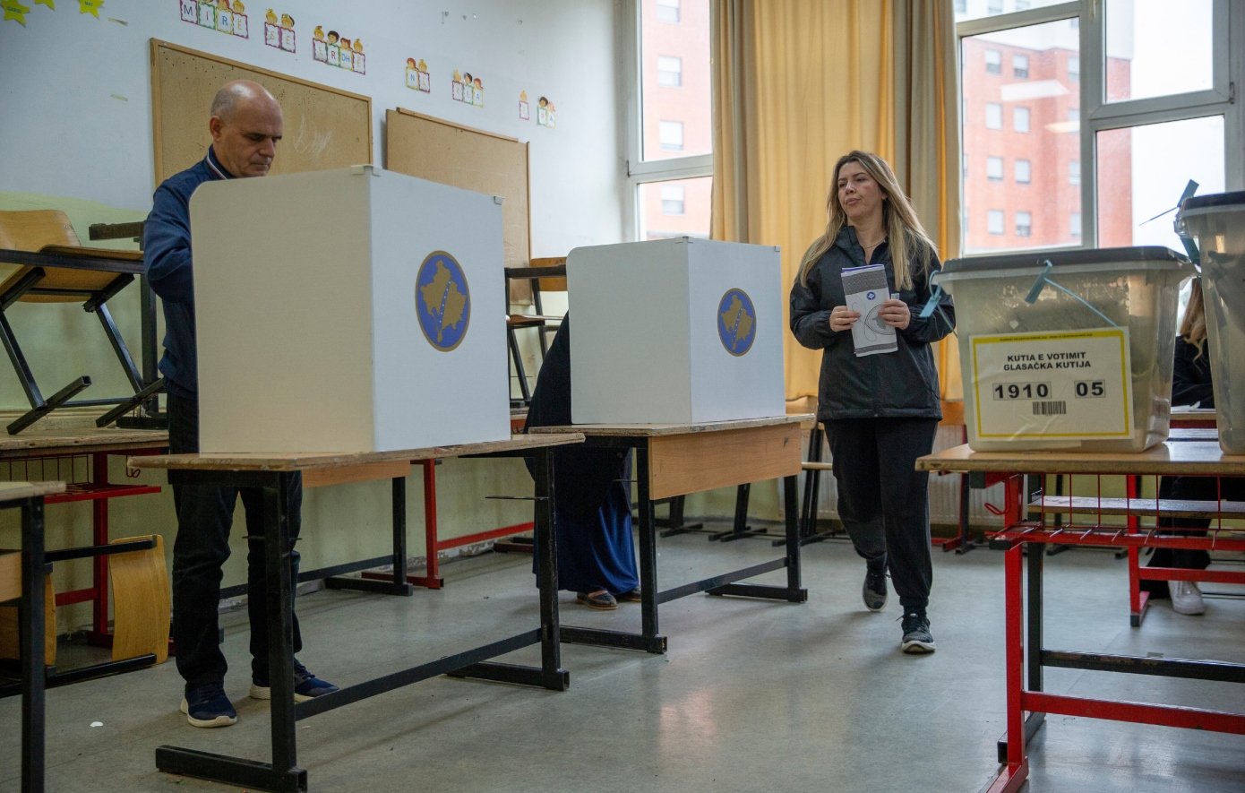 Ομαλά διεξάγονται οι δημοτικές εκλογές στο Κόσοβο &#8211; Μεγάλη η συμμετοχή στις σερβικές περιοχές
