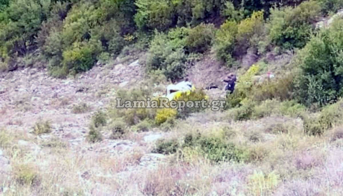 Τραγωδία στην Ευρυτανία: Αυτοκίνητο έπεσε σε γκρεμό 80 μέτρων – Νεκρός ένας 40χρονος, ελαφρά τραυματισμένη ανασύρθηκε 12χρονη