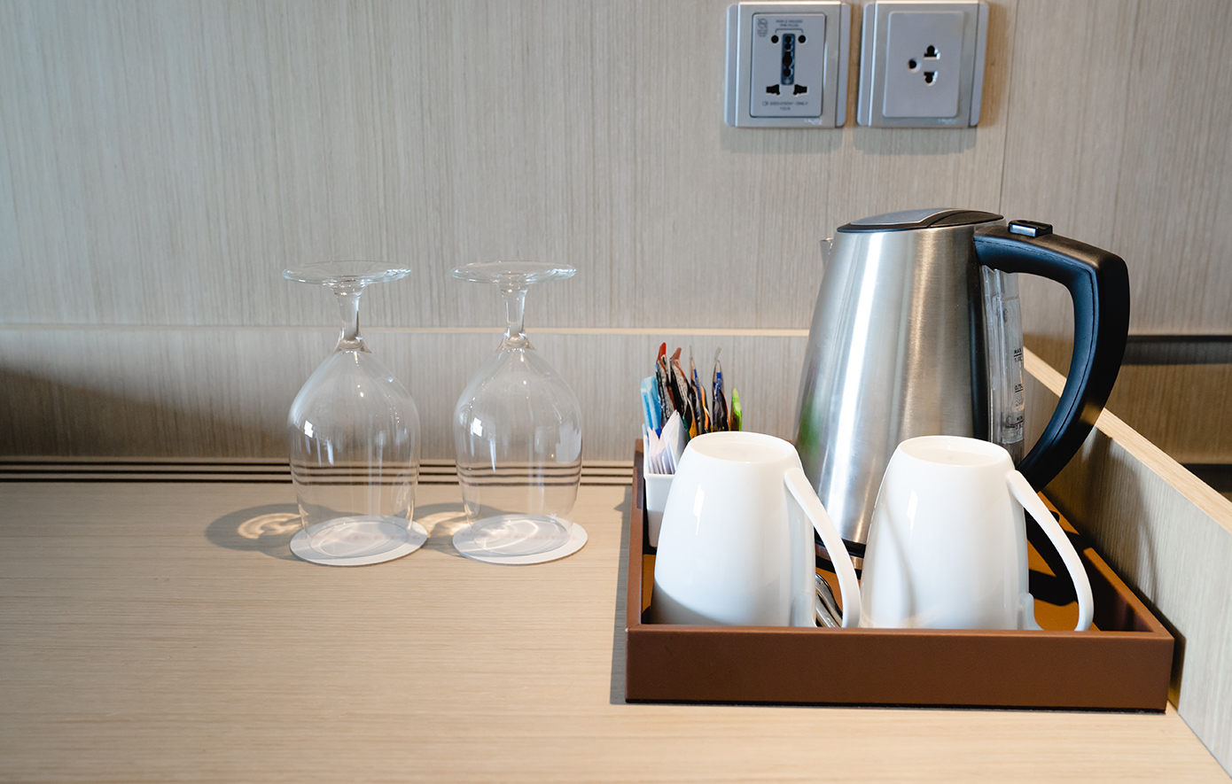 Φλιτζάνια_ποτήρια σε ξενοδοχείο