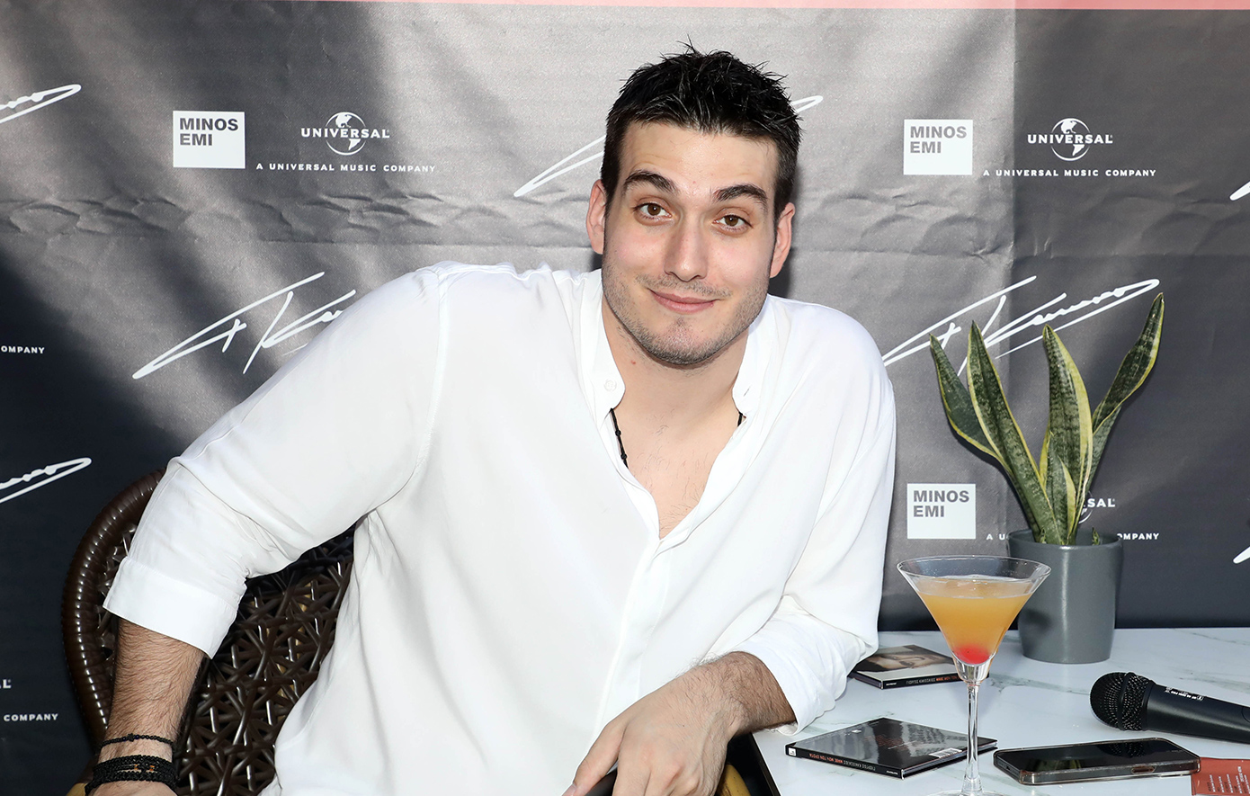 Γιώργος Κακοσαίος: Δέχομαι φλερτ, όπως και αρνητικά σχόλια στα social media