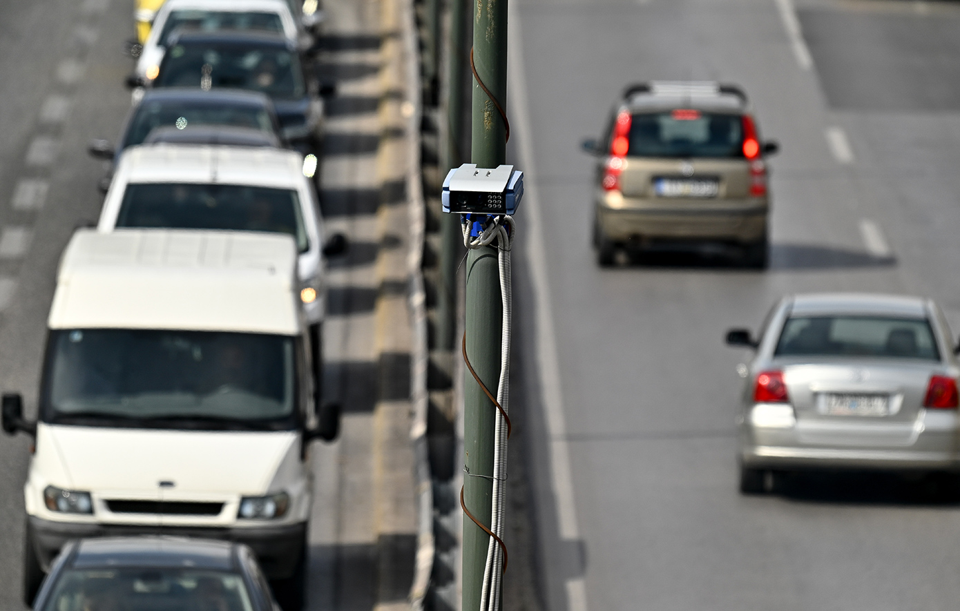 Κάμερες βεβαίωσης τροχαίων παραβάσεων Κάμερες βεβαίωσης τροχαίων παραβάσεων