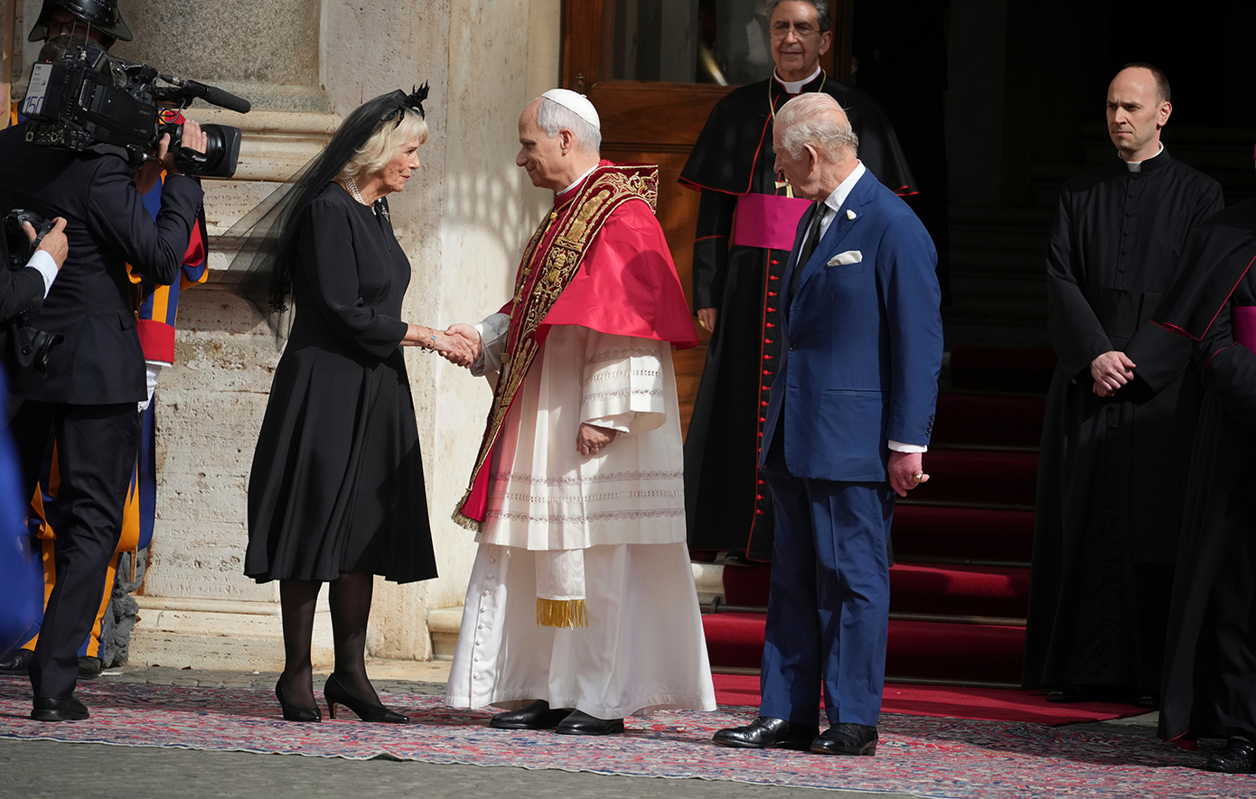Επίσκεψη βασιλιά Καρόλου στο Βατικανό