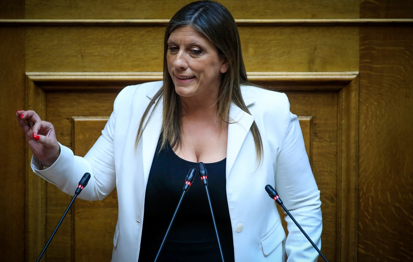 Ζωή Κωνσταντοπούλου: Επιχειρείται η ποινικοποίηση της παρουσίας μπροστά από τη Βουλή
