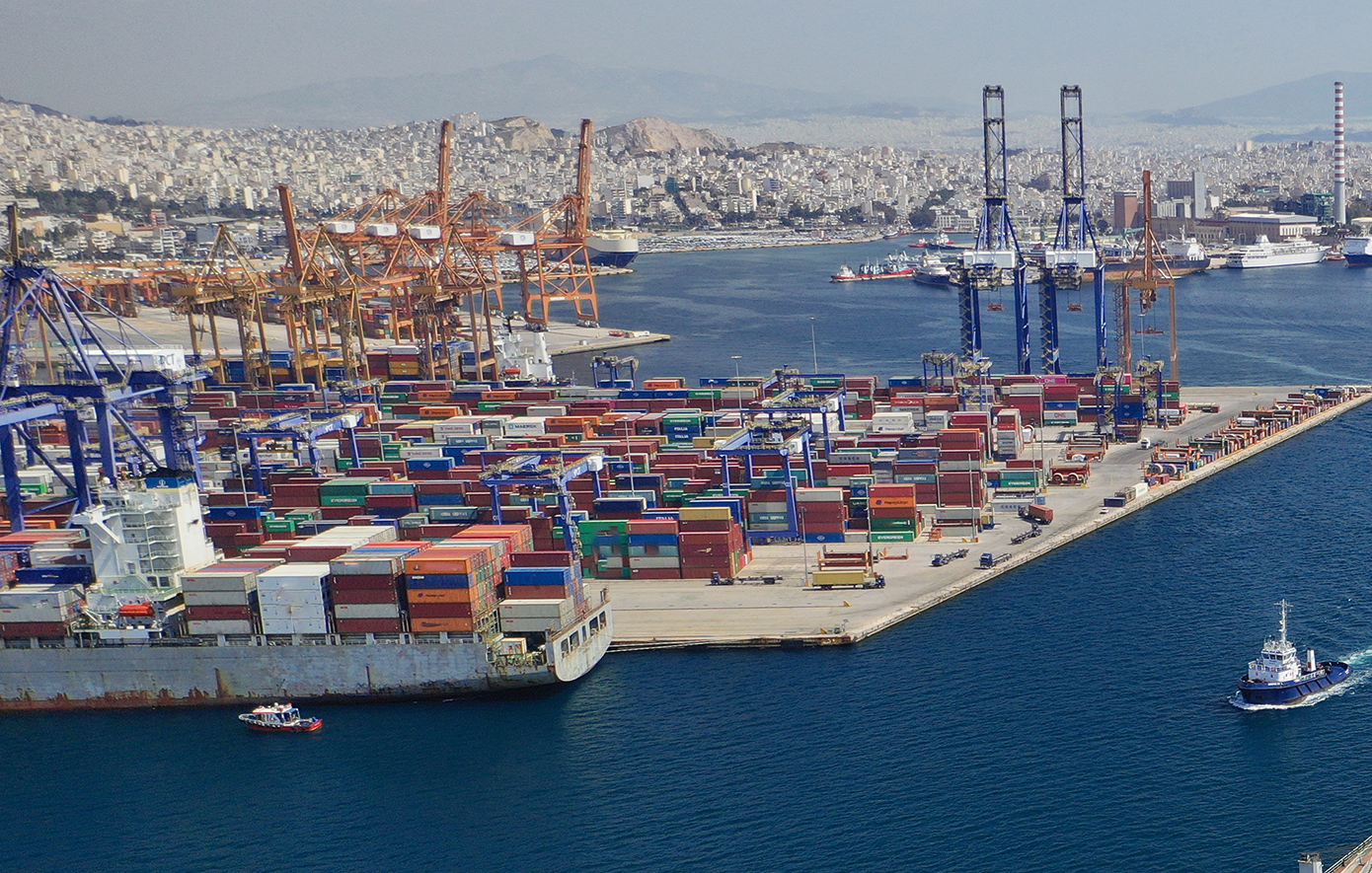 Ο Πειραιάς στο επίκεντρο της ναυτιλιακής ανάκαμψης &#8211; Σταθεροποίηση στη Διώρυγα του Σουέζ, ανησυχίες από την πειρατεία στη Σομαλία