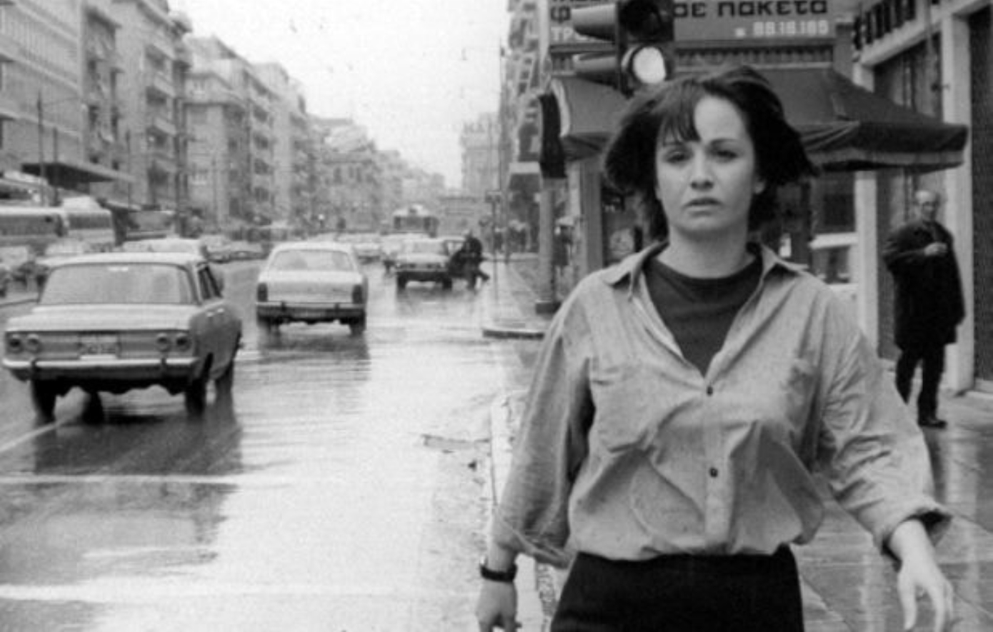 Σαν σήμερα 3 Οκτωβρίου: Ο θάνατος της Κατερίνας Γώγου – Από το «σκανταλιάρικο κορίτσι» του σινεμά στην οργισμένη ποιήτρια
