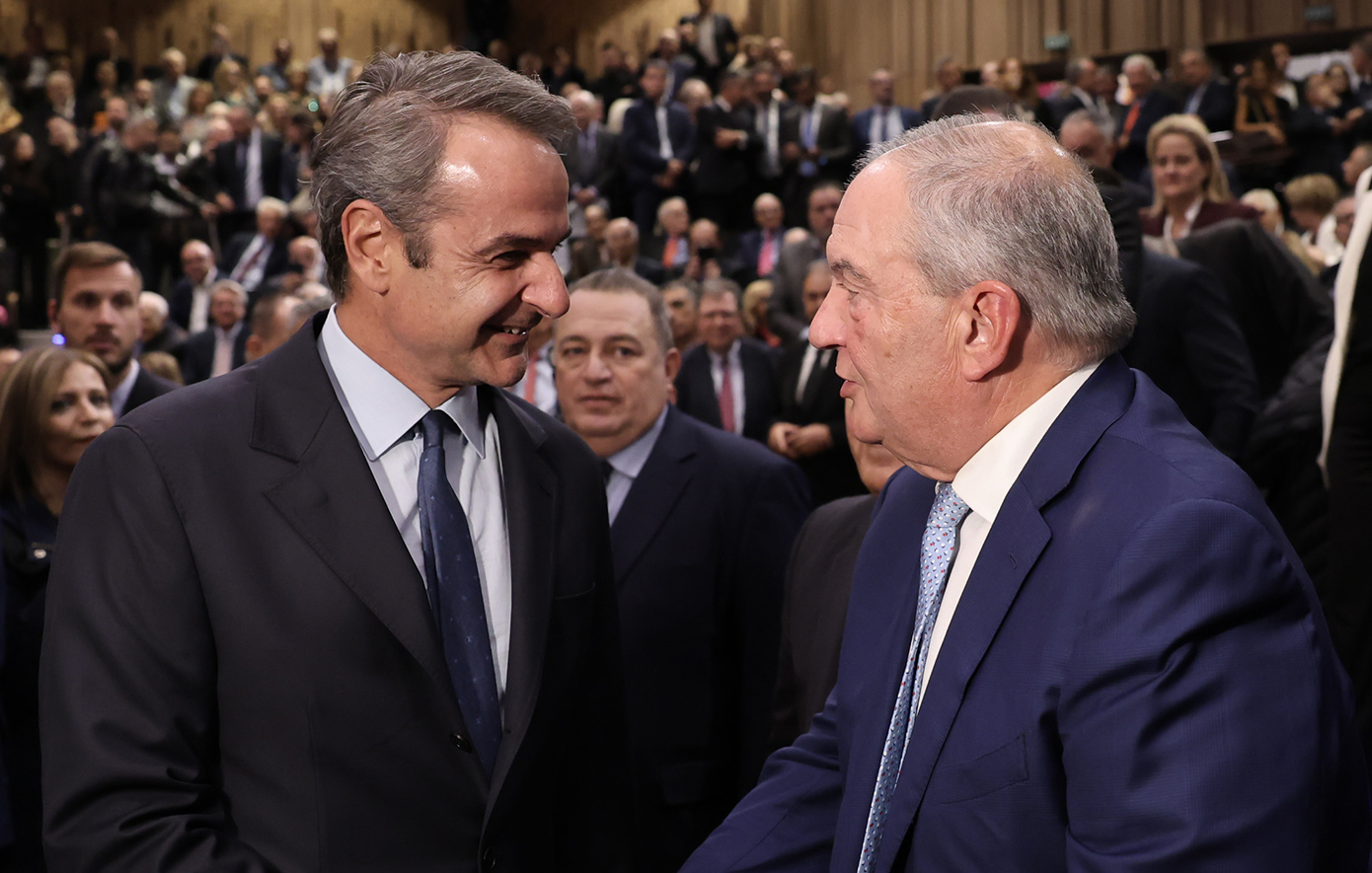 Στο Ωδείο Αθηνών Μητσοτάκης και Καραμανλής για το βιβλίο του Στυλιανίδη &#8211; Απών ο Σαμαράς