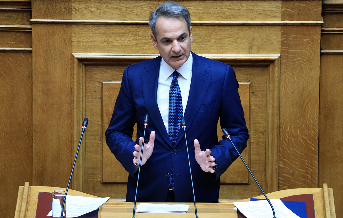 Μητσοτάκης στη Βουλή: Οι εθνικοί χειρισμοί δεν ασκούνται στα καφενεία και τα τηλεοπτικά πάνελ, η ενεργή διπλωματία δεν είναι επαναστατική γυμναστική